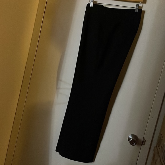 Company by Ellen Tracy - Picture 2 of 2